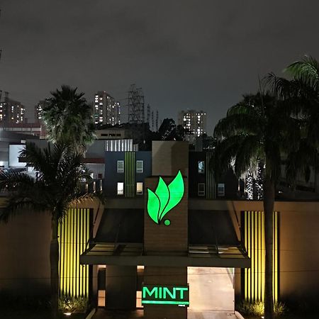 Mint Motel Гуарульюс Екстер'єр фото
