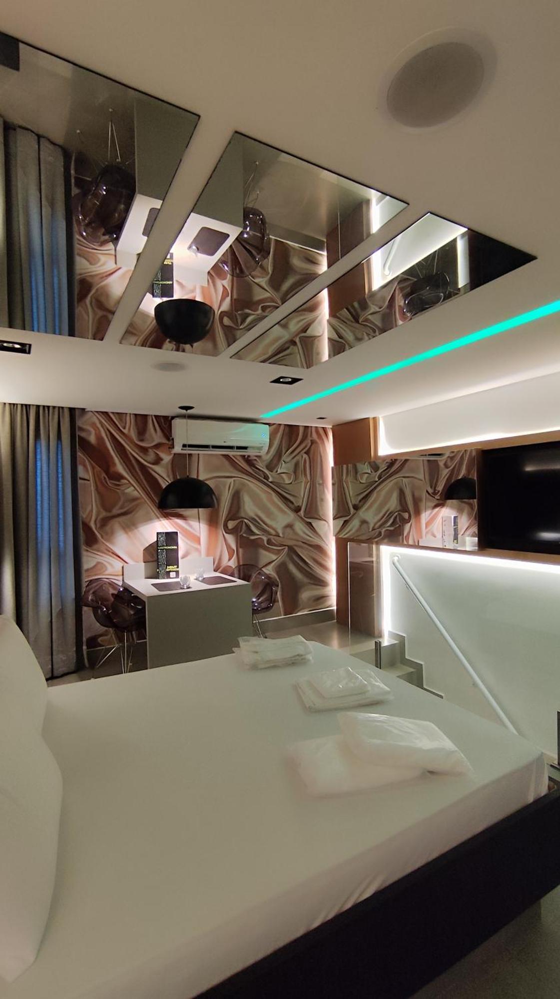 Mint Motel Гуарульюс Екстер'єр фото
