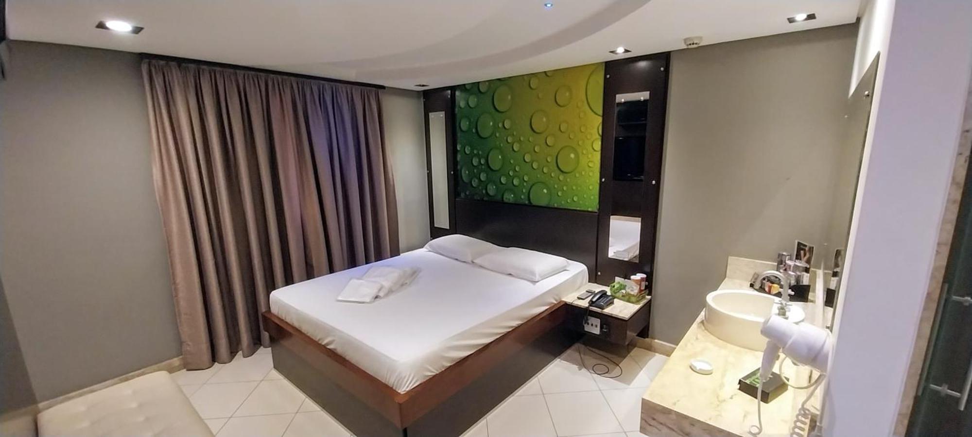 Mint Motel Гуарульюс Екстер'єр фото