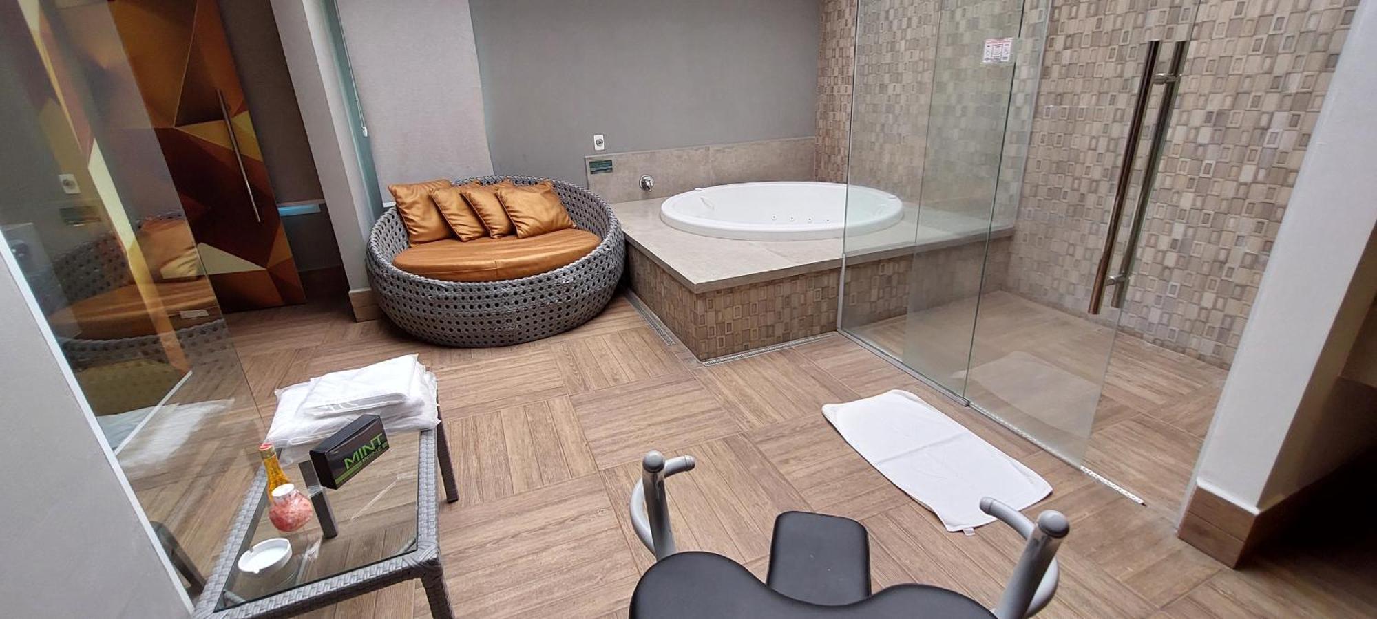 Mint Motel Гуарульюс Екстер'єр фото