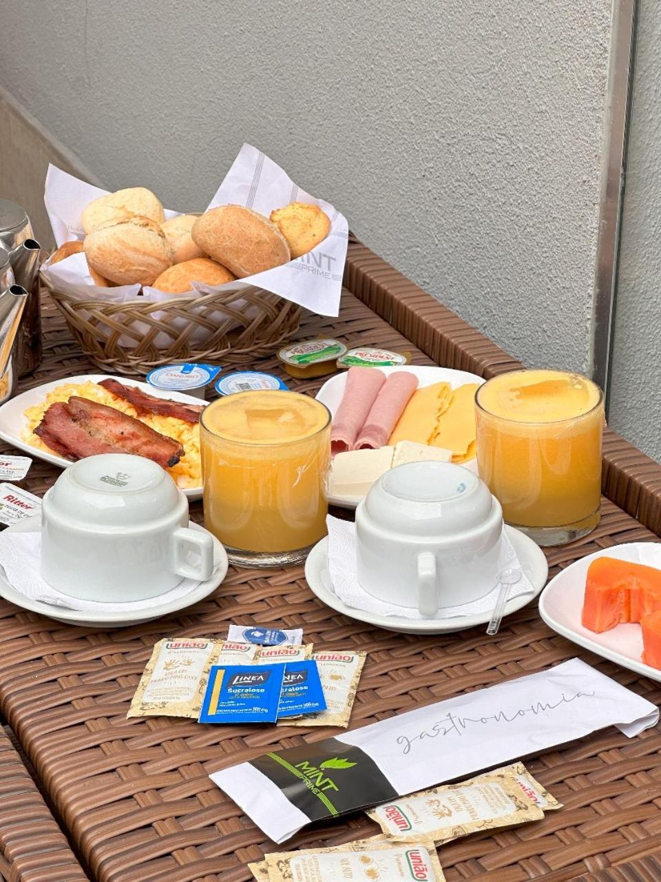Mint Motel Гуарульюс Екстер'єр фото